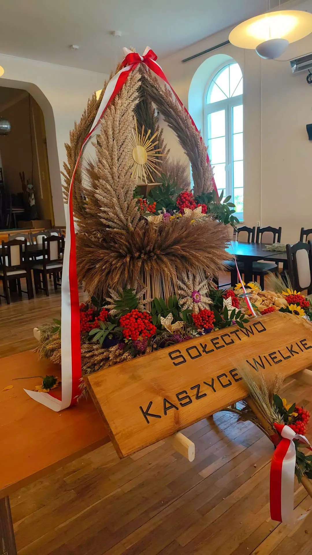 Wieniec dożynkowy